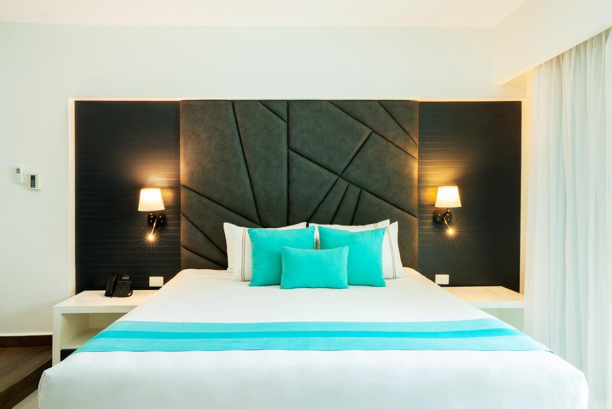 The Fives Beach Hotel & Residences - All Senses Inclusive プレヤデルカーメン エクステリア 写真